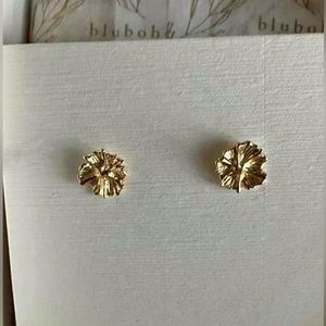 BluBoho Dainty 14k Gold Vermeil Wildflower Earrings (Jilly Box)